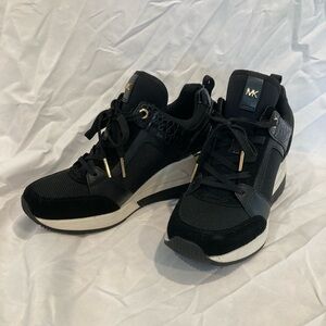 Like New-Michael Kors George Knit Trainer-Leather Sneakers